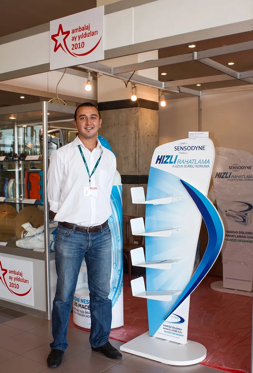 Sensodyne Hızlı Rahatlama ödüllü ayaklı stand tasarımı – Ambalaj Ay Yıldızları 2010